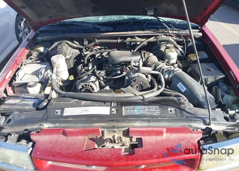 2002 Chevrolet Blazer Ls z USA, uszkodzony, nr VIN 1GNDT13W72K157280